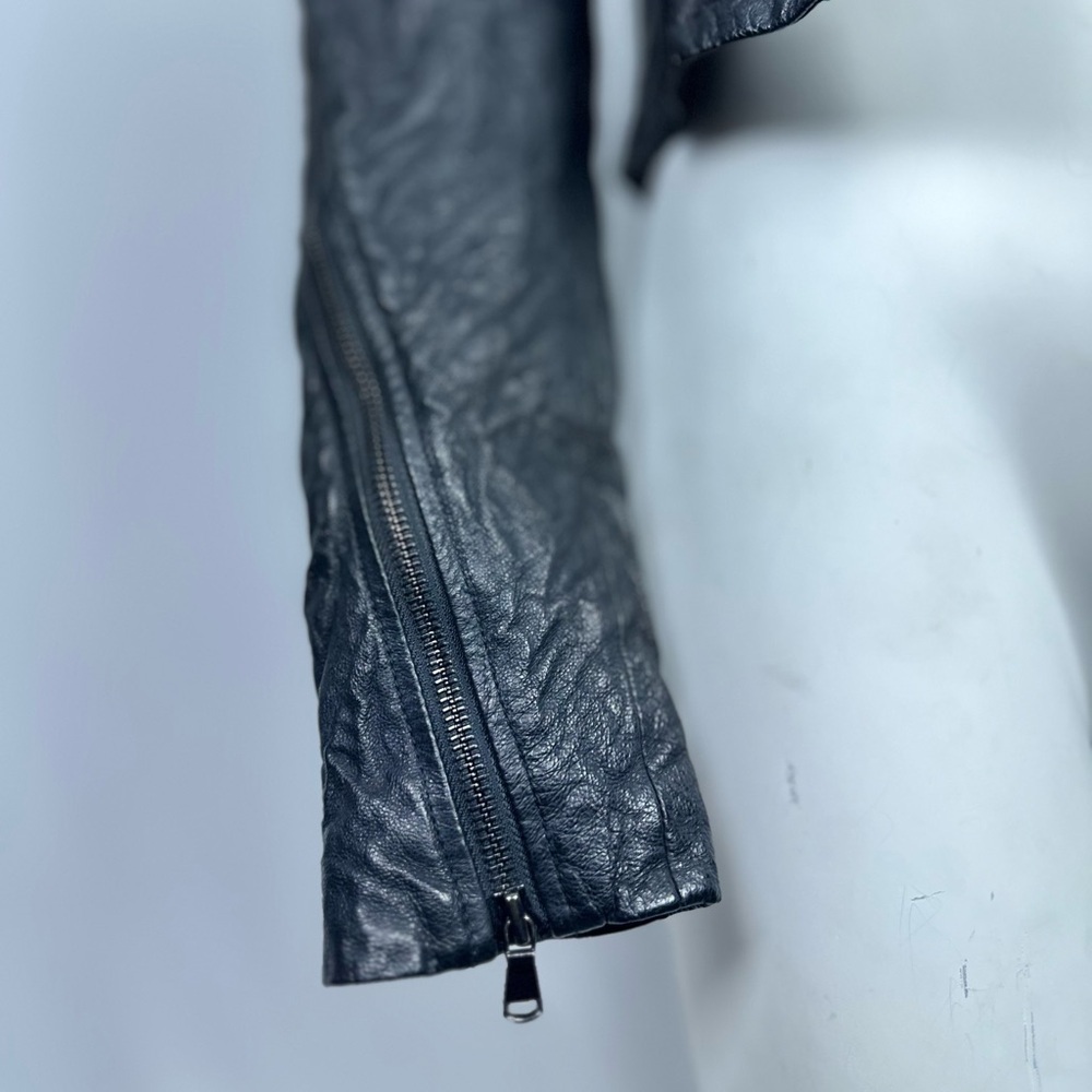 🅽🅴🆆 Rachel Roy 100% leather jacket, 100% silk lined jacket, graffiti print XS - Picture 9 of 17
